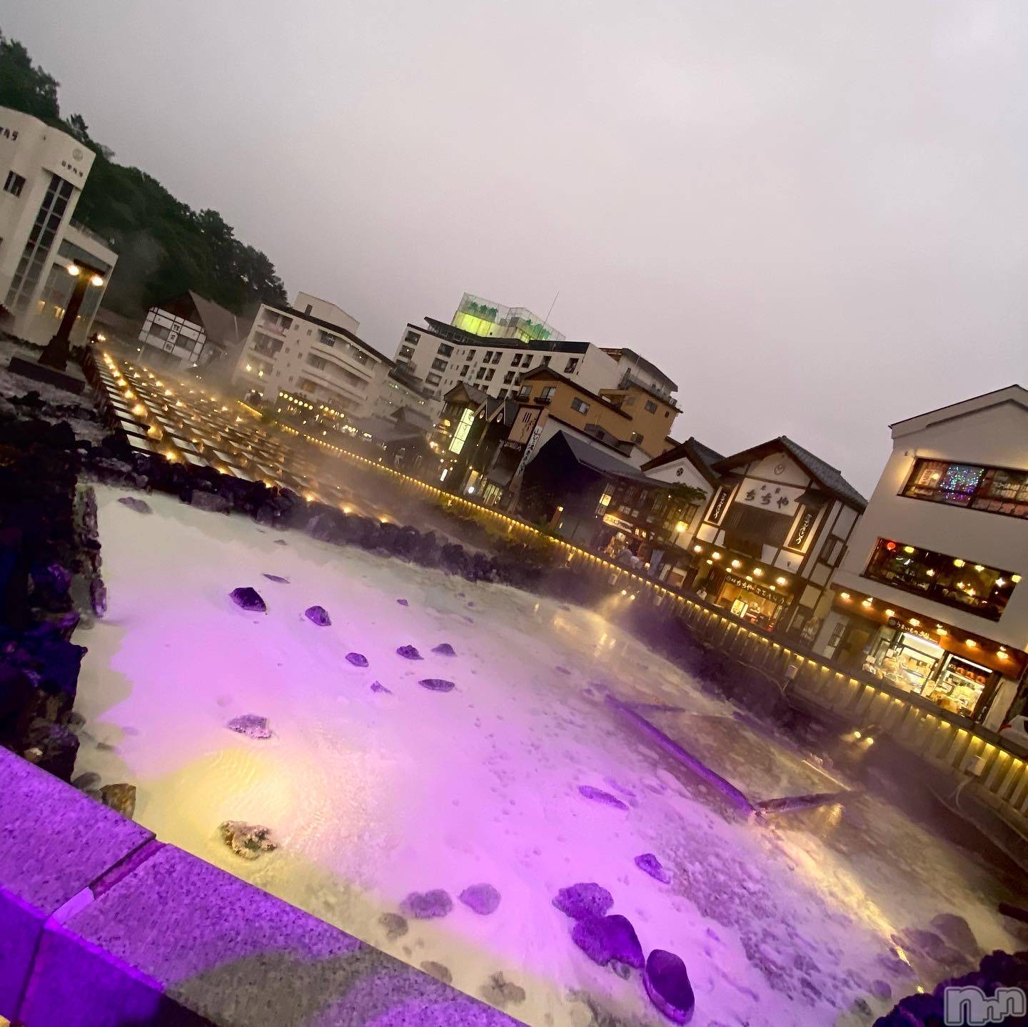 ƲХ顦Lounge Veranda(饦󥸥٥) 2025ǯ829̥֥֤ä