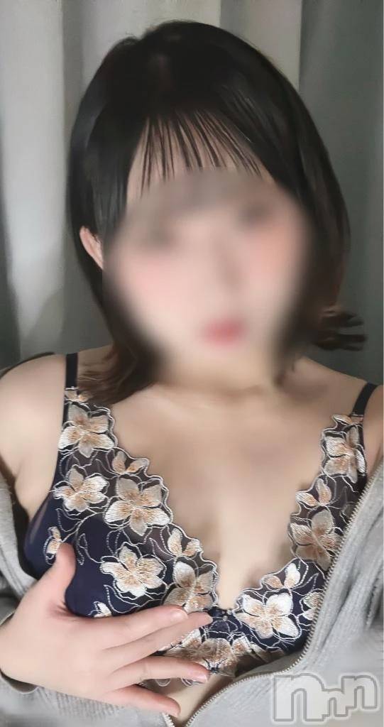 新潟デリヘル新潟市鳥屋野潟ちゃんこ(ニイガタシトヤノガタチャンコ)さき(22)の2026年1月10日写メブログ「見つめ合うのが……👀♡」