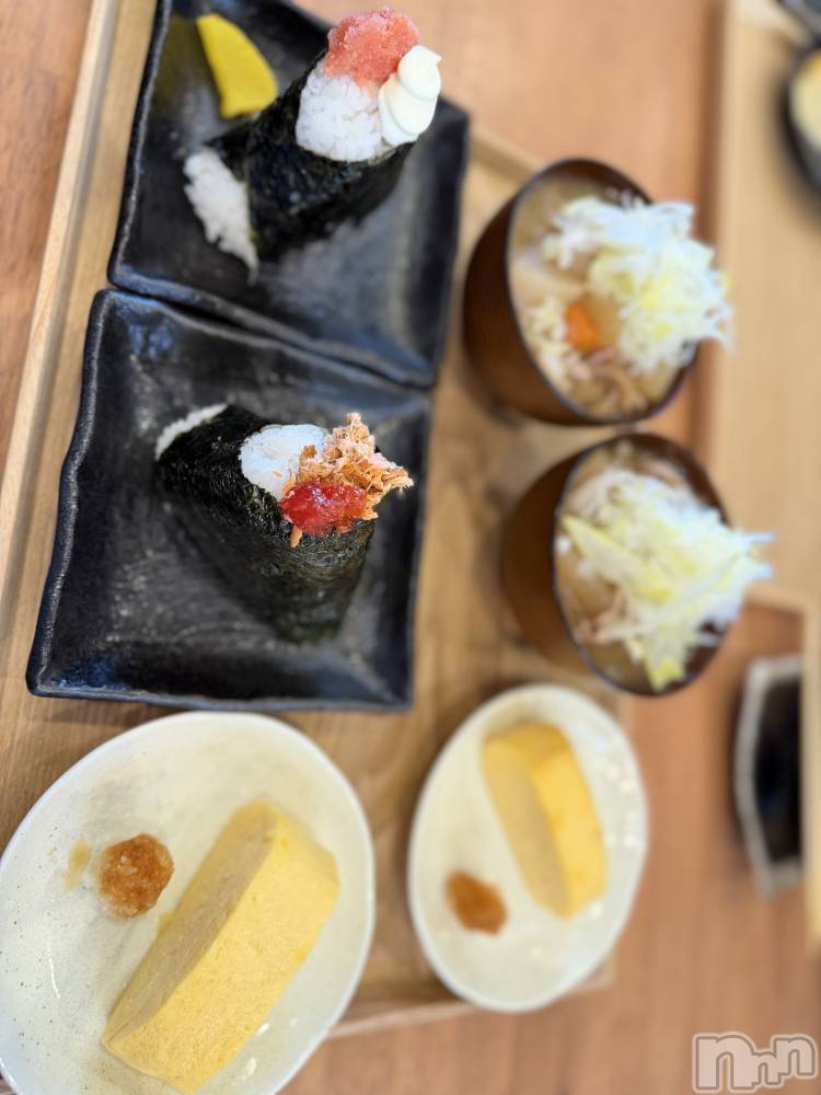 新潟メンズエステあろまえすて＠新潟(アロマエステアットニイガタ) 恋＊れん(28)の2月17日写メブログ「😌出勤予定😌」