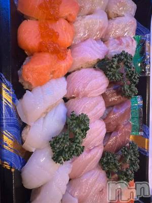 新潟デリヘル 奥様特急 新潟店(オクサマトッキュウニイガタテン) ちづる(22)の1月1日写メブログ「12/31  23時～の本指名様♡」