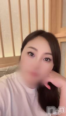 もな(43) 身長175cm、スリーサイズB100(G以上).W60.H98。新潟人妻デリヘル 熟女の風俗 最終章(ジュクジョノフウゾクサイシュウショウ)在籍。