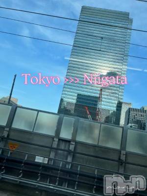 新潟人妻デリヘル 熟女の風俗 最終章(ジュクジョノフウゾクサイシュウショウ) もな(43)の7月3日写メブログ「もな、行きまーす٩( ᐛ )و」