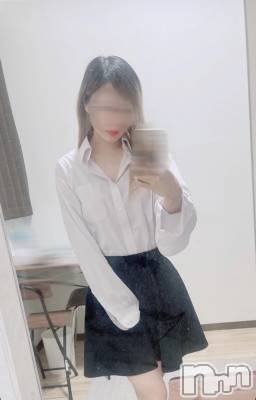 まいか(22) 身長157cm、スリーサイズB().W.H。新潟メンズエステ MYIRO　-マイロ-(マイロ)在籍。