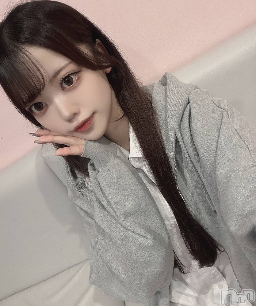 ¿·³ã±ØÁ°¥¹¥Ê¥Ã¥¯¡¦¥¬¡¼¥ë¥º¥Ð¡¼LAPLUS(¥é¥×¥é¥¹) ¤Ê¤Ä¤Î10·î29Æü¼Ì¥á¥Ö¥í¥°¡Ö¹ðÃΤǡ¼¤¹♥¡×