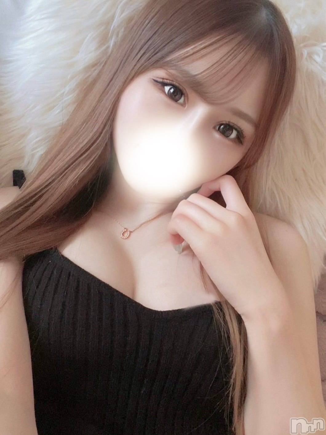 ももあ