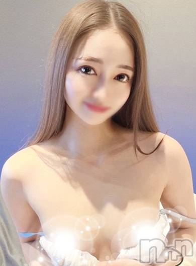 優華えりな