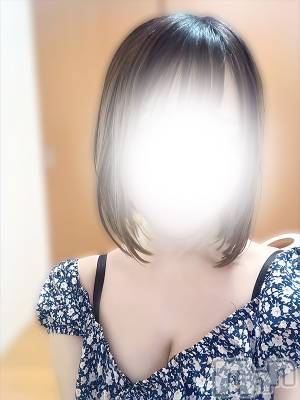 由珠奈さつき(23) 身長160cm、スリーサイズB86(E).W59.H89。上越デリヘル RICHARD（リシャール）(リシャール)在籍。