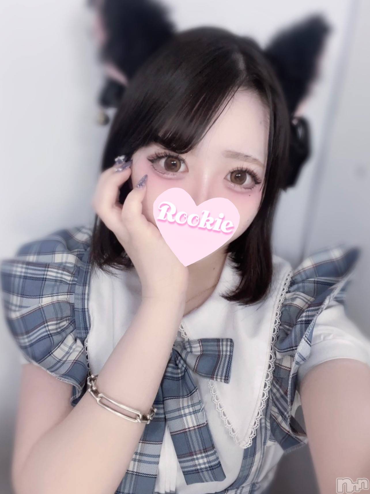 めろ