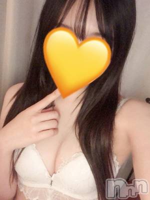 真凛（まりん）(19) 身長150cm、スリーサイズB90(G以上).W60.H88。新潟人妻デリヘル 不倫檸檬(フリンレモン)在籍。