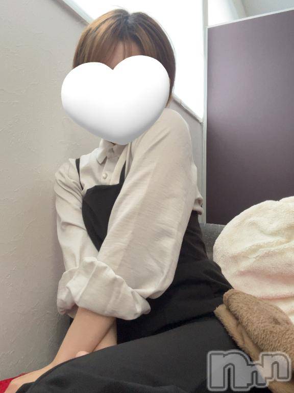 長岡デリヘル人妻楼　長岡店(ヒトヅマロウ　ナガオカテン) みち(27)の9月28日写メブログ「出勤しました♡」