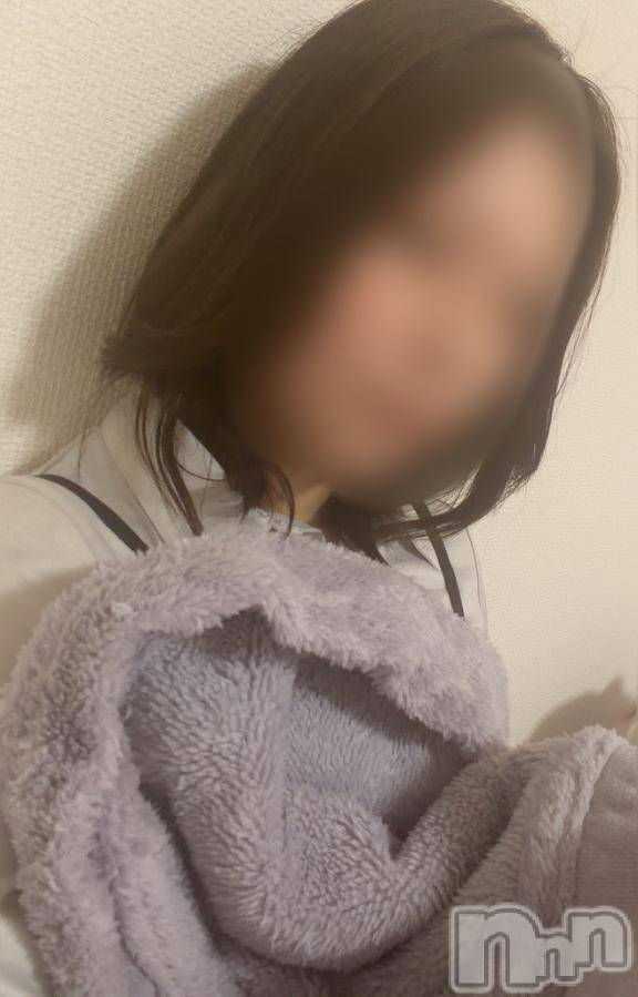 長岡デリヘル人妻楼　長岡店(ヒトヅマロウ　ナガオカテン)みち(27)の2026年10月12日写メブログ「秋🍁(半分夏)」
