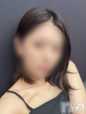 みち(27) 身長154cm、スリーサイズB85(D).W57.H88。長岡デリヘル 人妻楼　長岡店(ヒトヅマロウ　ナガオカテン)在籍。