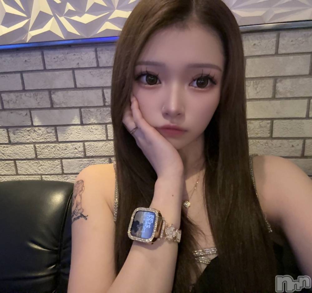 ƲХ顦clubTiara(ƥ) 󤫤1127̥֥֤