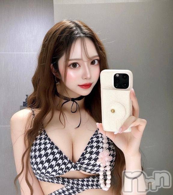 上越デリヘルBLUE BIRD上越店(ブルーバード上越店) れん(22)の3月1日写メブログ「出勤してる🎀」