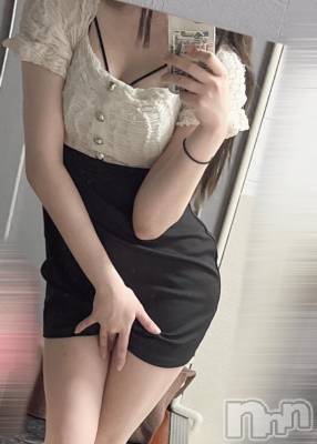 新潟デリヘル Minx(ミンクス) 七瀬【新人】(20)の3月15日写メブログ「居るよ♡」