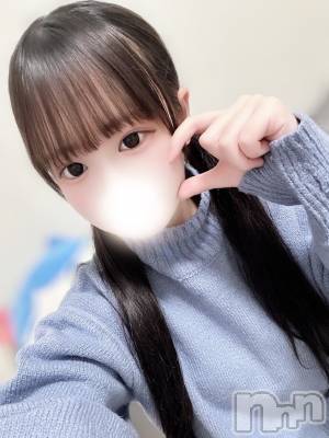 りう(20) 身長158cm、スリーサイズB87(D).W57.H84。上越デリヘル BLUE BIRD上越店在籍。