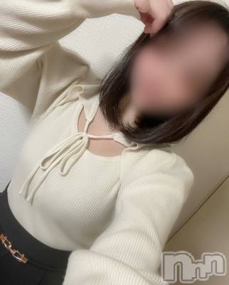 あこ(22) 身長148cm、スリーサイズB87(E).W58.H85。長岡デリヘル ばななフレンド(バナナフレンド)在籍。
