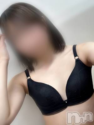 【体験】りりあ★可愛い素人系(20) 身長162cm、スリーサイズB84(B).W56.H85。新潟デリヘル アンフィール-地元新潟の厳選された素人女性のみ-(アンフィール)在籍。