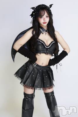 新潟駅前キャバクラ・クラブCLUB ALBATROSS(アルバトロス) 篠崎こころの10月4日写メブログ「10月🎃」