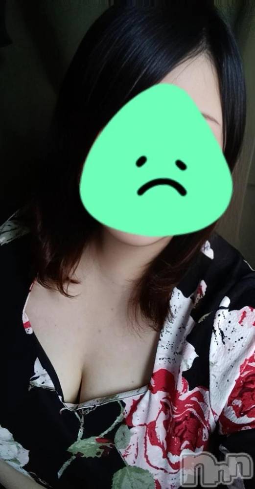 新潟デリヘル新潟市鳥屋野潟ちゃんこ(ニイガタシトヤノガタチャンコ) しず(33)の10月9日写メブログ「出勤予定の変更です💦」