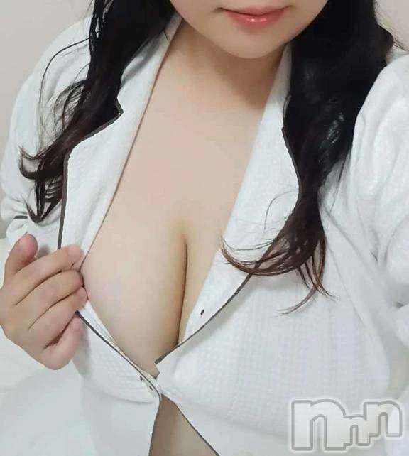 新潟デリヘル新潟市鳥屋野潟ちゃんこ(ニイガタシトヤノガタチャンコ)しず(34)の2026年7月11日写メブログ「出勤しました！会えたら嬉しいな🥰」