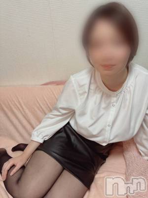 新人【葉月】（はづき）(22) 身長158cm、スリーサイズB98(G以上).W68.H79。新潟風俗エステ GRACE　新潟(グレース　ニイガタ)在籍。