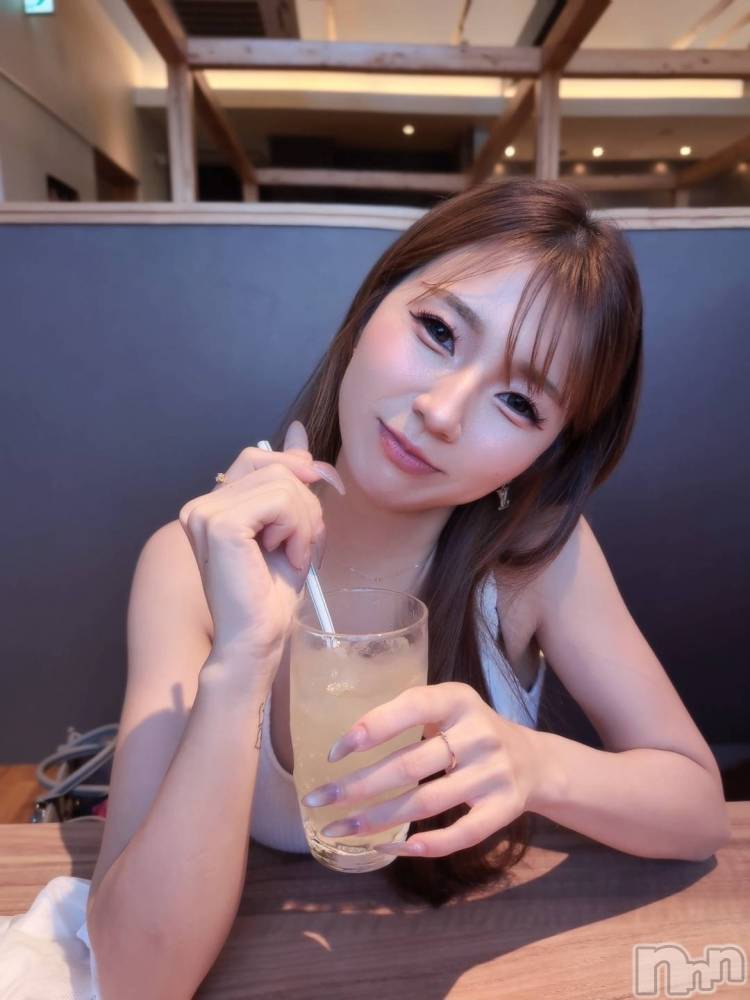 �������������Х��顦�����club lure(����֡��륢��) �ͤͤ�8��10���̥�֥�����👯‍��️��