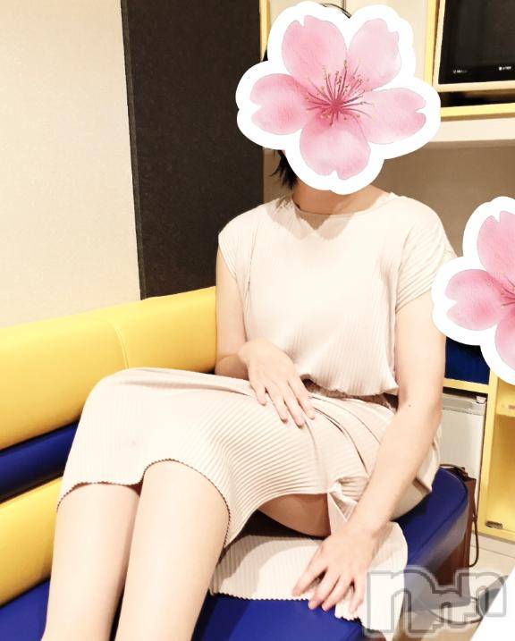 新潟人妻デリヘル新潟人妻　2nd Wife(セカンドワイフ) 体験。ことこ奥様(50)の4月12日写メブログ「本日出勤しますm(._.)m」