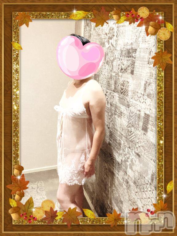 新潟デリヘル新潟人妻　2nd Wife(セカンドワイフ) ことこ奥様(50)の10月4日写メブログ「[お題]from:チラ見ならいい？さん」