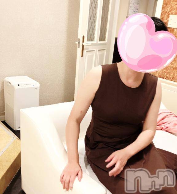 新潟デリヘル新潟人妻　2nd Wife(セカンドワイフ) ことこ奥様(50)の11月28日写メブログ「お誘いお待ちしていますm(._.)m」