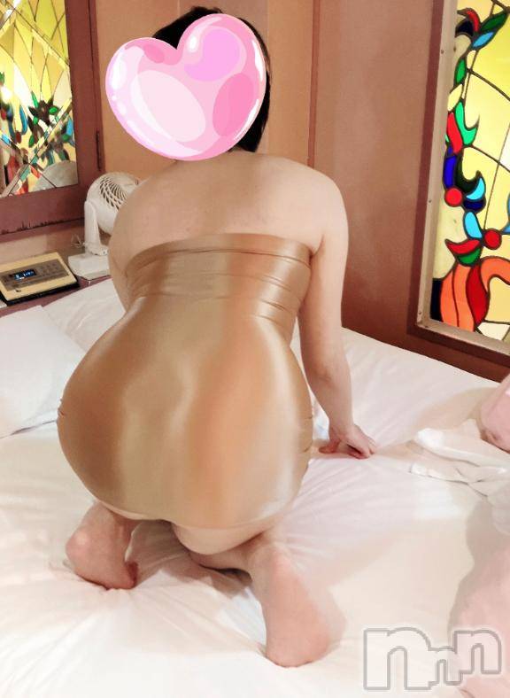 新潟デリヘル新潟人妻　2nd Wife(セカンドワイフ)ことこ奥様(50)の2025年11月15日写メブログ「出勤しましたm(._.)m、」