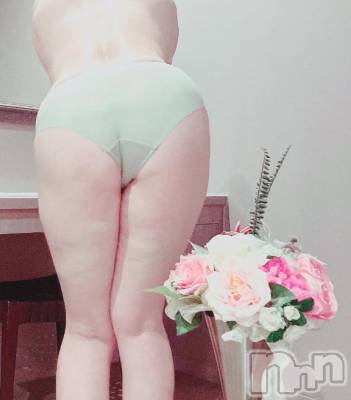 新潟デリヘル 新潟人妻　2nd Wife(セカンドワイフ) ことこ奥様(50)の3月30日写メブログ「本日出勤しますm(._.)m」