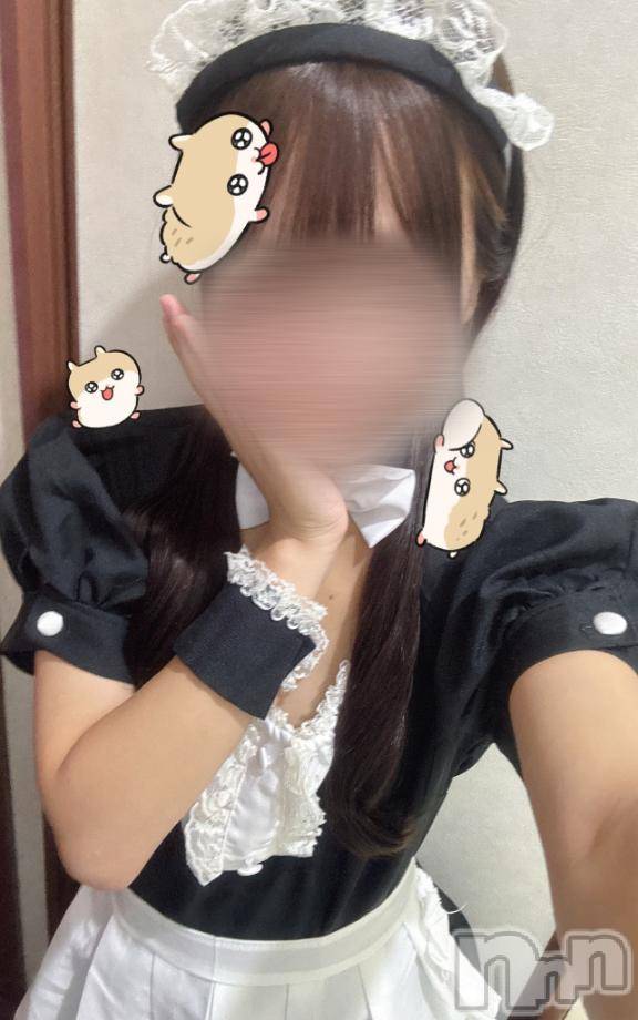 長岡デリヘル純・無垢(ジュンムク) うるり☆プラチナ(19)の9月18日写メブログ「お給仕‎𖤐 ̖́-‬」