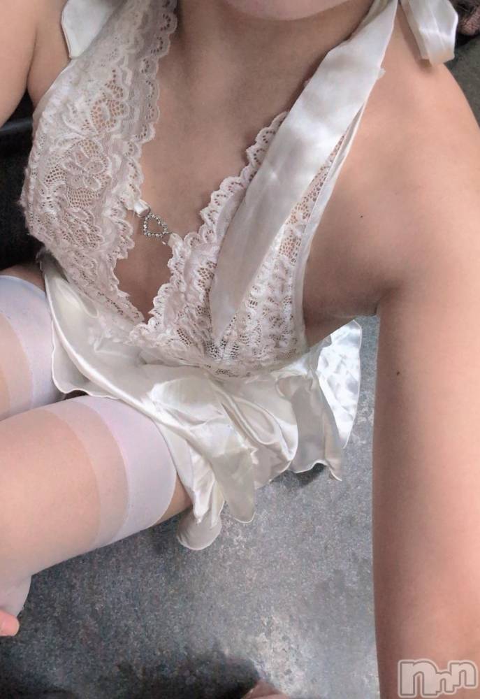 新潟おっパブSUPER ANGEL(スーパーエンジェル) 葵そう(25)の2月20日写メブログ「こんばんは🌛」