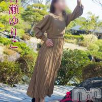 百瀬ゆりこ