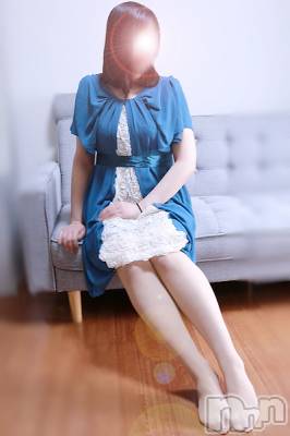 ゆいお姉さん(25) 身長156cm、スリーサイズB86(C).W79.H96。松本発デリヘル ポチャ女子(ポチャジョシ)在籍。