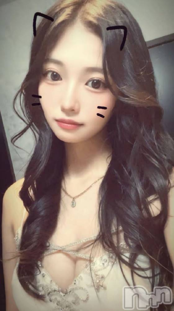 �����������Х��顦�����Blanc (�֥��) �椦����8��11���̥�֥�����🇰🇷🩶��