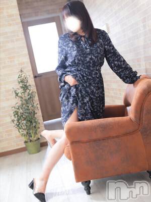 ゆな(49) 身長155cm、スリーサイズB90(E).W59.H88。佐久発人妻デリヘル 佐久上田人妻隊(サクウエダヒトヅマタイ)在籍。