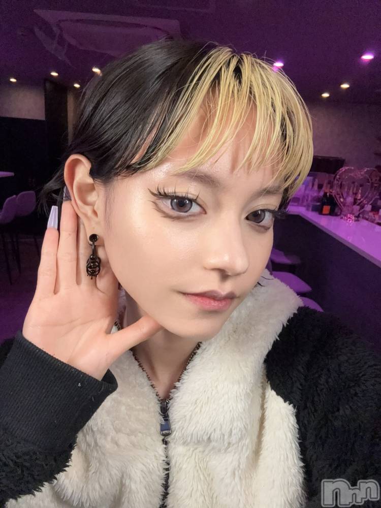 ����������ʥå��������륺�С�Girls Bar Philia(�����륺�С��ե��ꥢ) �����2��2���̥�֥����ֳ�ĥ‼️��