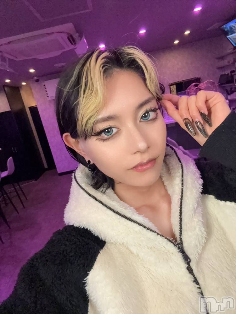 ����������ʥå��������륺�С�Girls Bar Philia(�����륺�С��ե��ꥢ) �����3��4���̥�֥������ܤ���‼️��