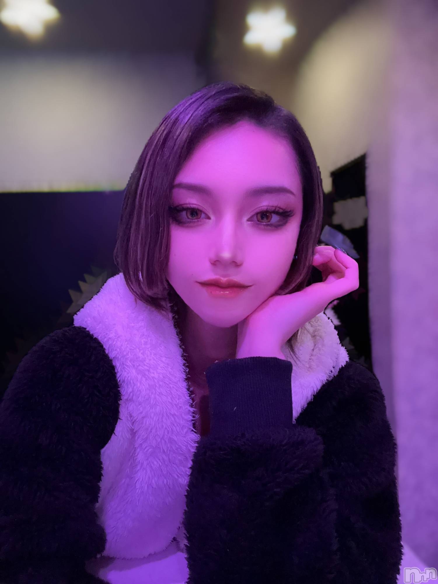 ʥå륺СGirls Bar Philia(륺Сեꥢ) 2025ǯ47̥֥֤ޤǥ饳󤬲İ