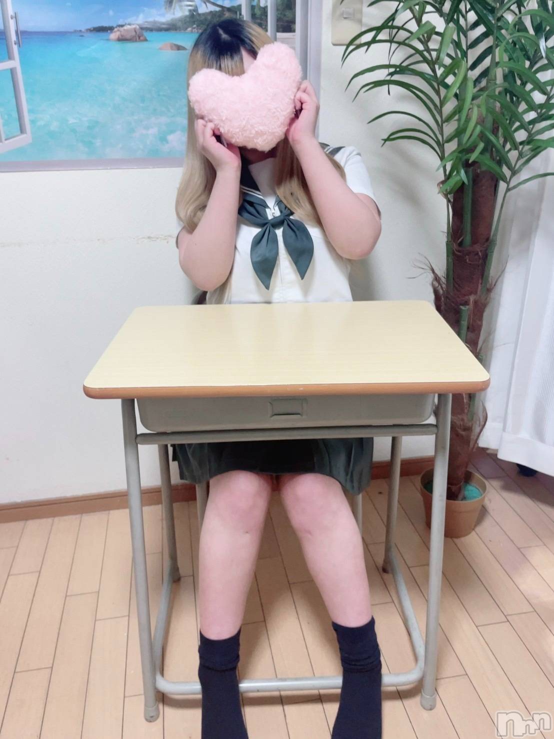 みあ