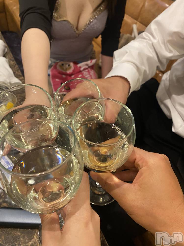 ��ˬ����Х��顦�����CLUB K����Prologue��(����֥���) �Ȥ�ߤ�8��4���̥�֥����ֹ��ҥ����💐💖💖💖��