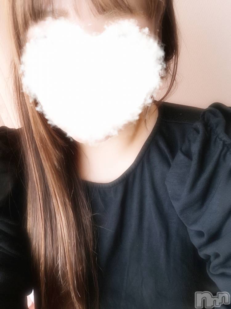 新潟人妻デリヘル人妻不倫処　桃屋　新潟店(ヒトヅマフリンドコロモモヤ) あんな・新人奥様(37)の3月27日写メブログ「こんにちは😊」