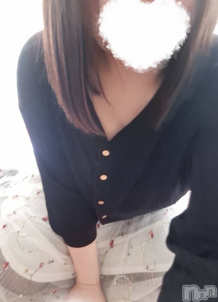 新潟人妻デリヘル人妻不倫処　桃屋　新潟店(ヒトヅマフリンドコロモモヤ) あんな・新人奥様(37)の6月24日写メブログ「出勤ですっ」