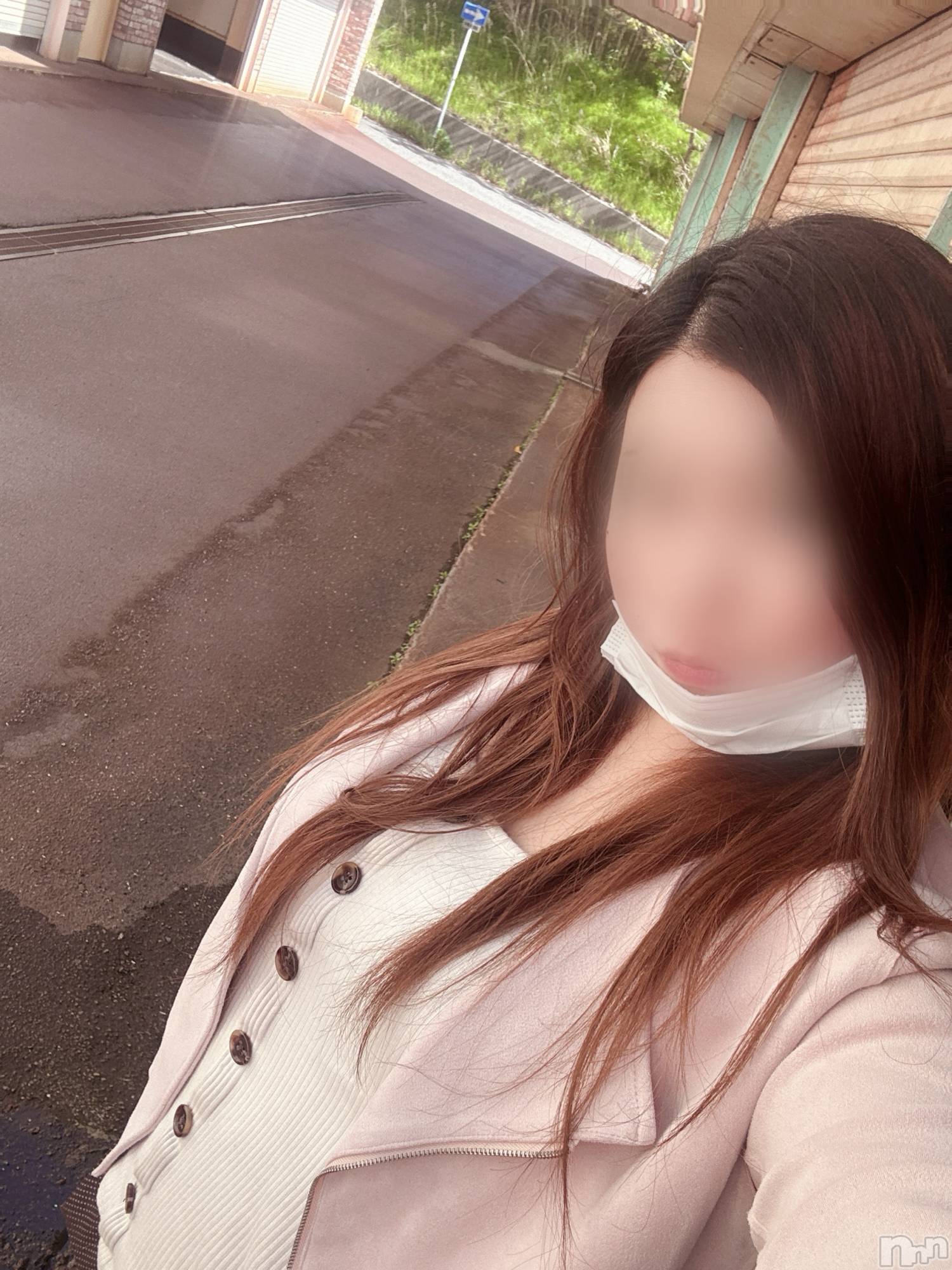 新潟人妻デリヘル人妻楼　新潟店(ヒトヅマロウ　ニイガタテン)柚子(32)の2025年5月7日写メブログ「何処のホテルでしょうか？」