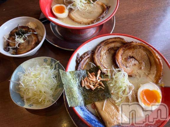 長岡人妻デリヘルBIANCA～主人の知らない私～長岡店(ビアンカナガオカテン) 柊　ゆうな(36)の4月1日写メブログ「独身です！🤭【本日出勤】」
