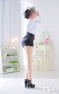 新潟人妻デリヘル 人妻楼　新潟店(ヒトヅマロウ　ニイガタテン) 桃遊(38)の3月26日写メブログ「ミニスカスタイルを貫く所存」