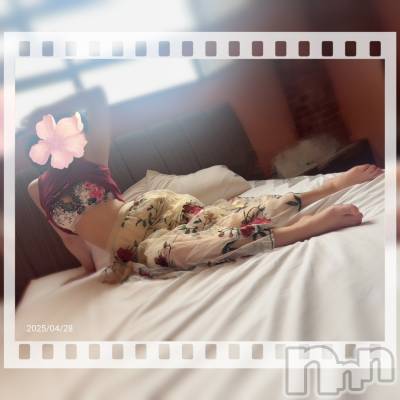新潟人妻デリヘル 人妻楼　新潟店(ヒトヅマロウ　ニイガタテン) 桃遊(38)の4月28日写メブログ「🍀平日出勤🍀」