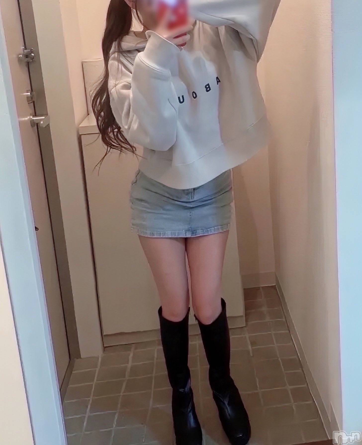 新潟デリヘル新潟人妻デリバリーヘルス 下心 ～したごころ～(シタゴコロ)にこ奥様(28)の2025年11月11日写メブログ「興奮しちゃうよ🤍」